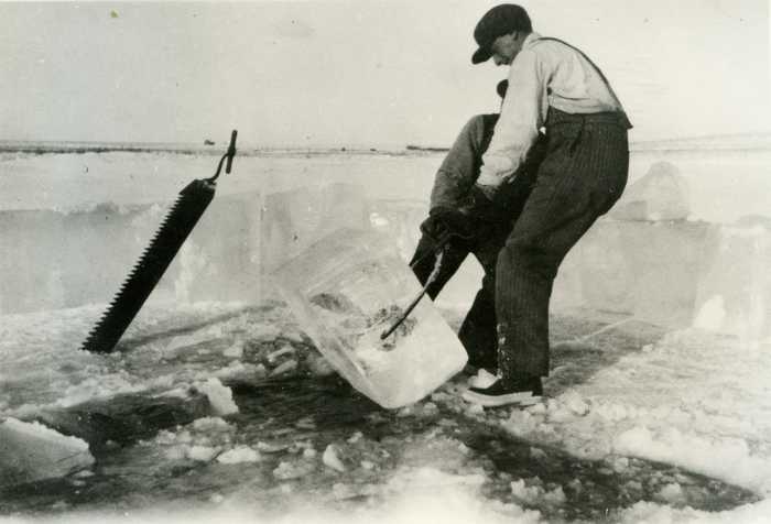 Hauling Ice from River